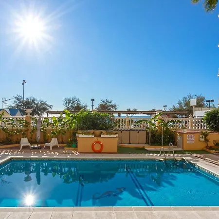 Apartman Fantastico A Pie De Playa By Renthas