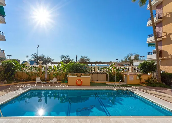 Apartment Fantastico Apartamento A Pie De Playa By Renthas